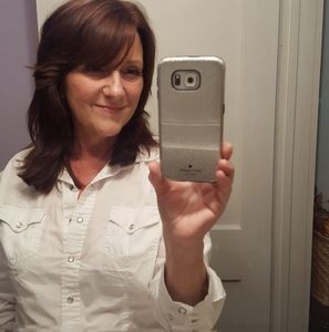 Meet your Posher, Linda